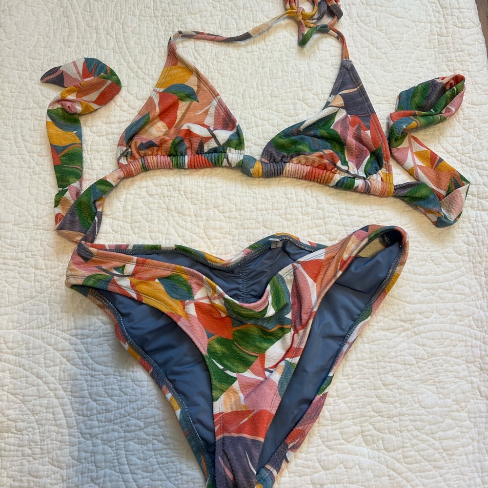 Colorful Leaf Print Bikini Set